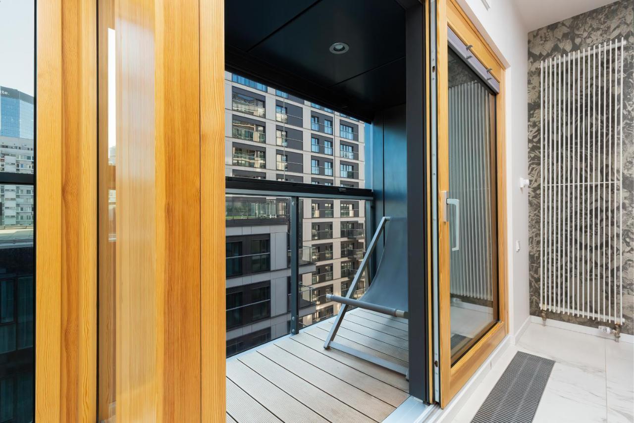 Mennica Residence - City Center Apartments By Noclegi Renters Varsavia Esterno foto